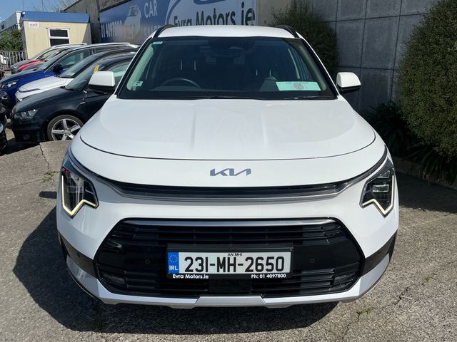 Image for 2023 Kia Niro K3 AUTOMATIC HYBRID 1.6 PETROL //HIGH SPEC//HALF LEATHER HEATED SEATS//HEATED STEERING WHEEL//ADAPTIVE CRUISE CONTROL//REVERSE CAMERA//SAT NAV//KEYLESS ENTRY//