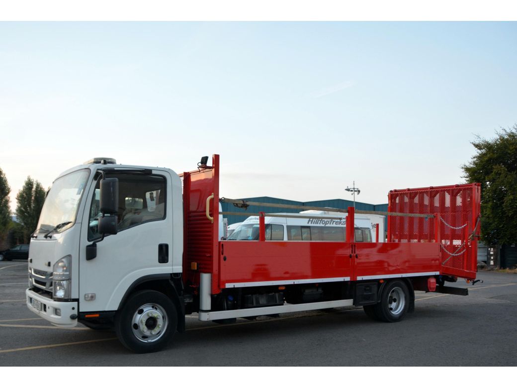 Image for 2019 Isuzu N-Series N75