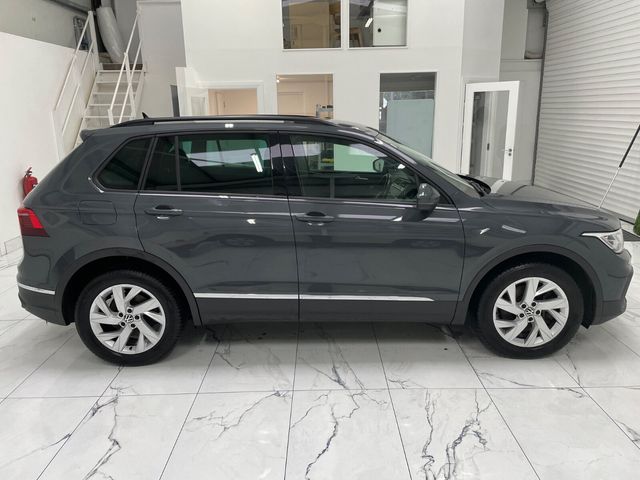 Image for 2023 Volkswagen Tiguan 