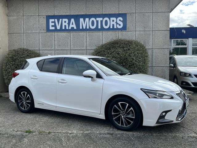 Image for 2021 Lexus CT 200h VERSION C AUTOMATIC HYBRID 1.8 PETROL //LOW MILES//ADAPTIVE CRUISE CONTROL//KEYLESS ENTRY//ELECTRIC HEATED SEATS//REVERSE CAMERA//