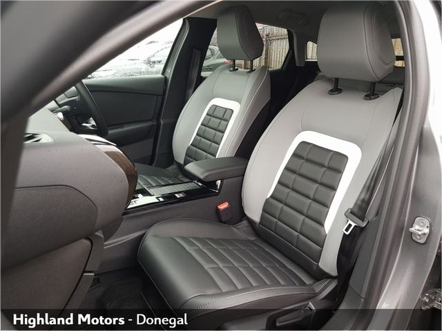 Image for 2026 Citroen C4 BEV 420 54kWh 156HP Max