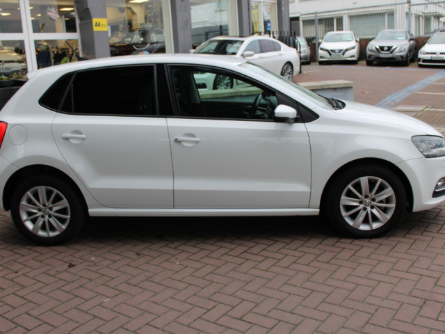 Image for 2016 Volkswagen Polo 1.2TSI COMFORTLINE PLUS 5DR HATCHBACK AUTOMATIC // STUNNING POLO FINISHED IN ICE WHITE // BUY WITH CONFIDENCE AA AND SIMI APPROVED DEALER 2025 // FINANCE ARRANGED // TRADE INS WELCOME // 