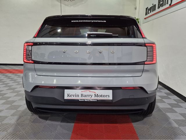 Image for 2024 Volvo EX30 SM *EXTENDED RANGE* PLUS (69KWH BATTERY) AUTOMATIC **ONE OWNER / TOP SPEC / 19" ALLOYS / PILOT ASSIST / HALF LEATHER / HEATED FRONT SEATS & STEERING WHEEL / WIRELESS PHONE CHARGING / VOLVO WARRANTY**