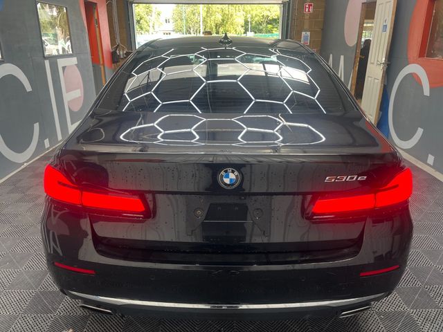 Image for 2021 BMW 5 Series 2021 BMW 5 530E 2.0 AUTOMATIC / CRUISE CONTROL / PARKING CAMERA / ELECTRIC MEORY & HEATED SEATS / LEATHER INTERIOR / REAR SEAT ENTERTAINMENT SCREENS AND MORE