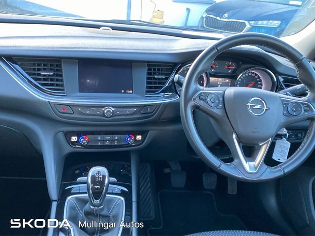 Image for 2022 Opel Insignia SC 1.5D 122PS S/S FWD 6 Speed