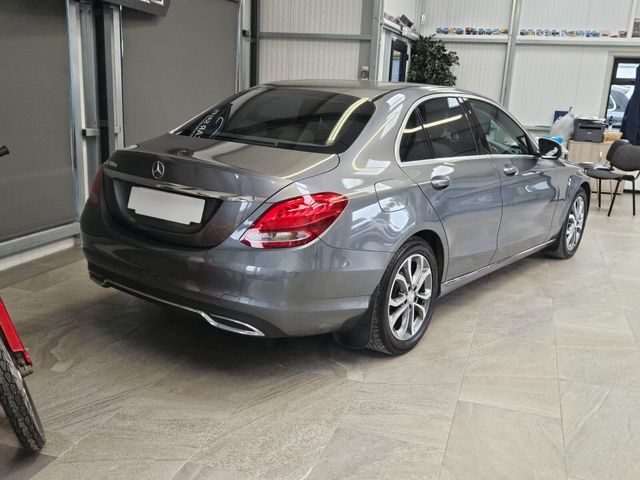 Image for 2017 Mercedes-Benz C Class C 200 D AVANTGARDE A/T