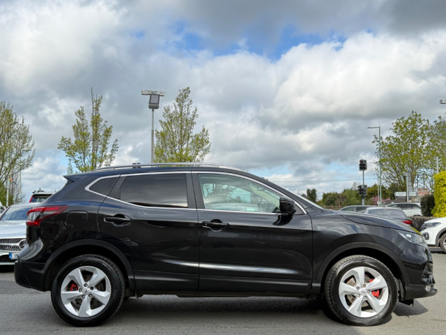 Image for 2017 Nissan Qashqai 1.5 DCI ACENTA *LOW KMS & PAN ROOF*