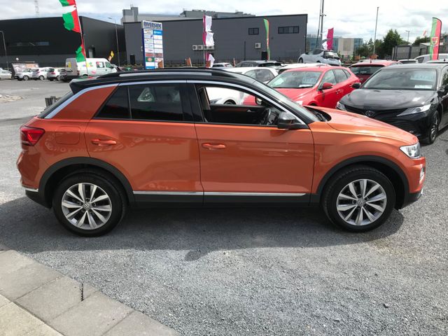 Image for 2019 Volkswagen T-Roc 