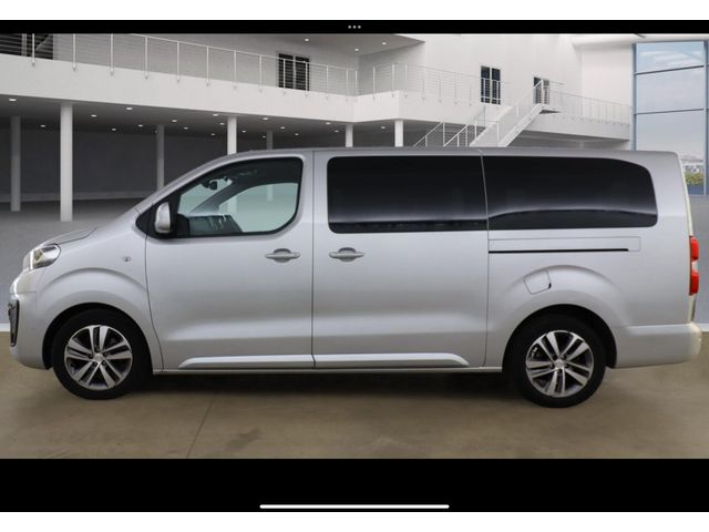 Image for 2018 Peugeot Traveller 2.0 BlueHDi 150bhp 8-Seats Allure