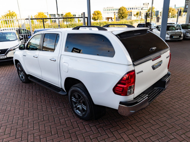 Image for 2022 Toyota Hilux 2.4 D-4D ICON EDITION DOUBLE CAB AUTOMATIC WITH CANOPY // 1 OWNER WITH FULL STAMPED TOYOTA SERVICE HISTORY // NEVER BEEN USED FOR TOWING SO NO TOW BAR // BUY WITH CONFIDENCE AA AND SIMI APPROVED 25