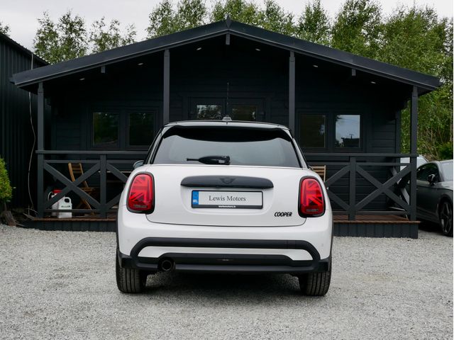 Image for 2024 Mini Cooper AUTO, PAN ROOF, BLACK LEATHER INTERIOR, LED HEADLIGHTS, REAR VIEW CAMERA, HEATED SEATS