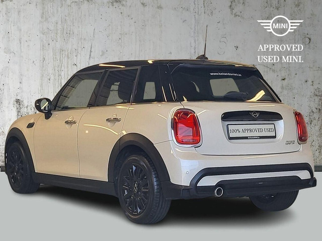 Image for 2024 Mini Cooper 5-Door Cooper Classic
