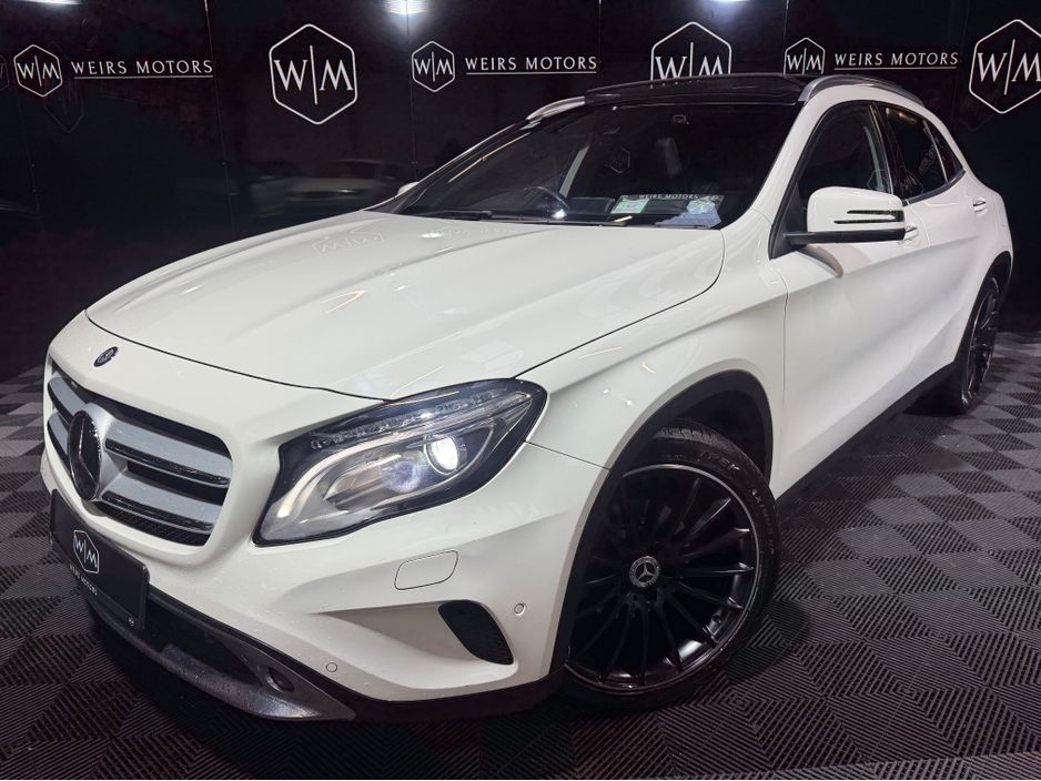 Image for 2015 Mercedes-Benz GLA Class SUNROOF GLA 180 AMG ALLOYS