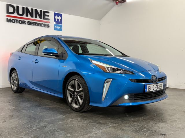 Image for 2019 Toyota Prius **LUXURY MODEL **LANE ASSIST **ADAPTIVE CRUISE CONTROL **HEATED LEATHER SEATS **TOUCH SCREEN RADIO **DIGITAL DASH **MULTI FUNCTION STEERING **DUAL DIGITAL CLIMATE CONTROL **KEYLESS ENTRY **REVERSING 