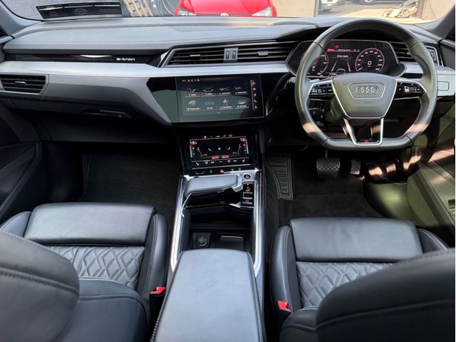 Image for 2022 Audi e-tron 55 QUATTRO SLINE BLACK EDITION 95KWH