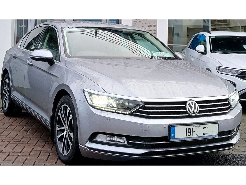 Image for 2019 Volkswagen Passat Highline 2.0 TDI 150HP **REAR VIEW CAMERA, APP CONNECT, JUST IN**