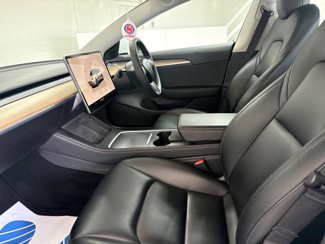 Image for 2022 Tesla Model 3 Long Range (AWD)