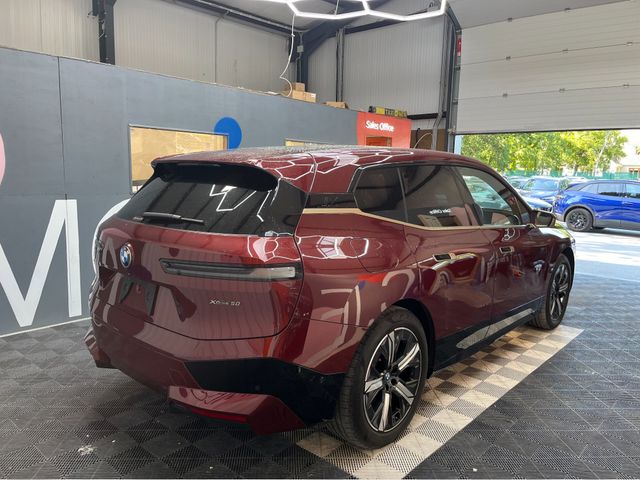 Image for 2022 BMW iX 2022 BMW IX AUTOMATIC / CRUISE CONTROL / 360° CAMERA / ELECTRIC MEMORY & HEATED SEATS / HEATED STEERING WHEEL / PANORAMIC SUNROOF / APPLE CARPLAY AND MORE