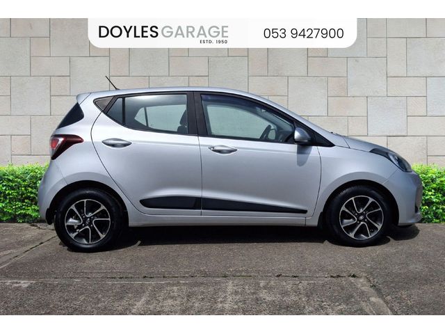 Image for 2017 Hyundai i10 Deluxe 1.0 Petrol