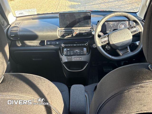 Image for 2025 Hyundai INSTER Elegance 49KWH