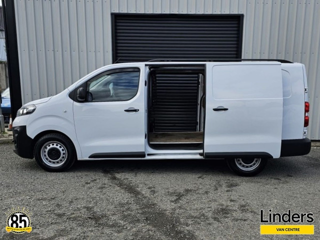 Image for 2024 Opel Vivaro LWB - FULL SERVICE HISTORY