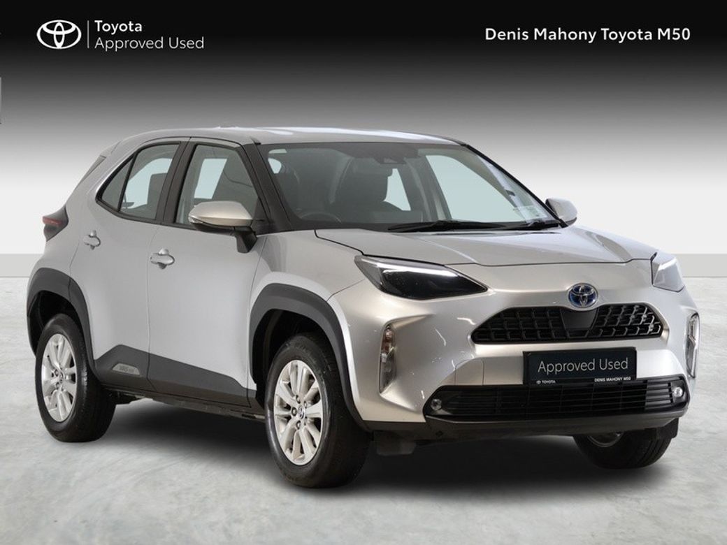 Image for 2024 Toyota Yaris Cross Luna Hybrid
