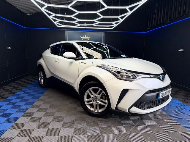 Image for 2020 Toyota C-HR 1.8 HYBRID LUNA