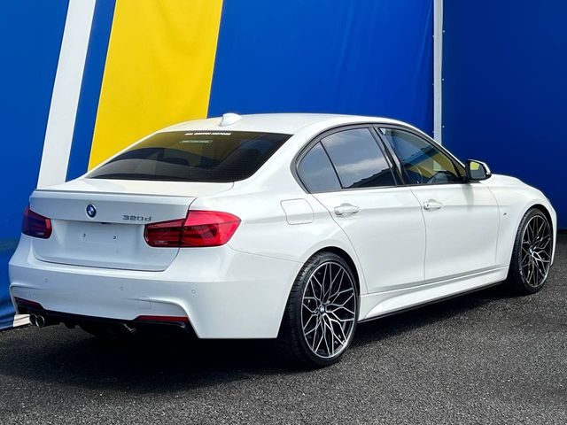 Image for 2017 BMW 3 Series 320d M-SPORT COMPETITION PACK // FULL SERVICE HISTORY // NEW 20" M3 COMPETITION ALLOYS // LEATHER POWERED HEATED M-SPORT SEATS