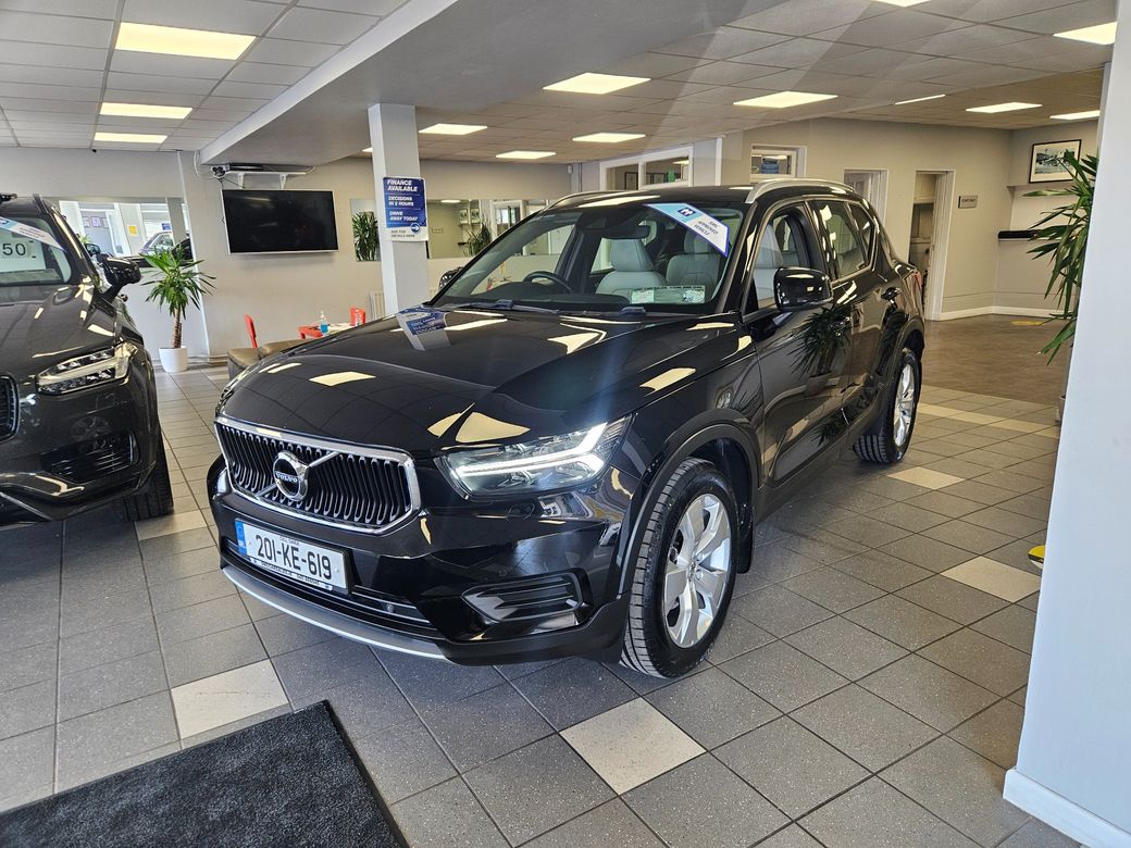 Image for 2020 Volvo XC40 D3 MOMENTOM AUTO 150 BHP
