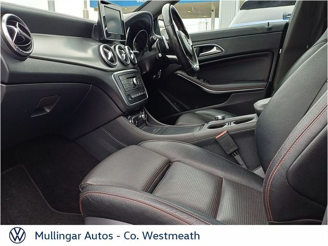 Image for 2016 Mercedes-Benz CLA Class AMG LINE 220 D Automatic