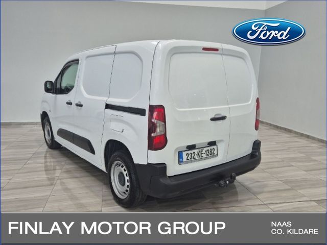 Image for 2023 Opel Combo 1.5 Turbo D 100PS Edition Plus