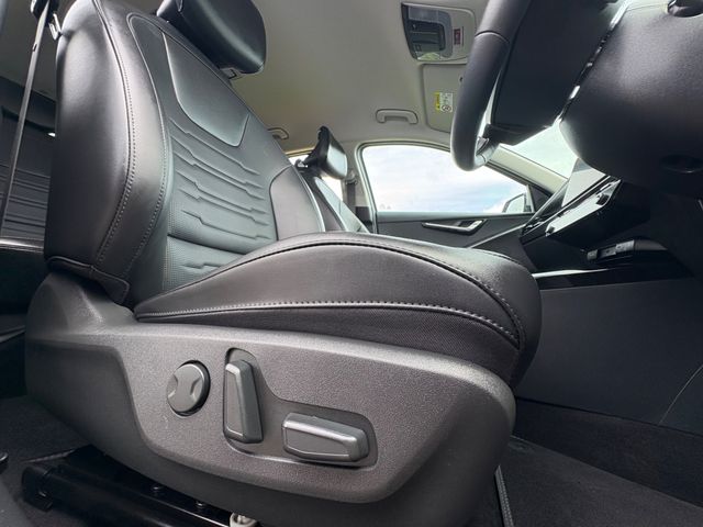 Image for 2026 Kia e-Niro E-Niro K3 MY26, **7 year warranty** **showroom condition**, Apple CarPlay, Electric Seats, Multi-Function Steering Wheel, Air Conditioning, Daytime Running Lights, 