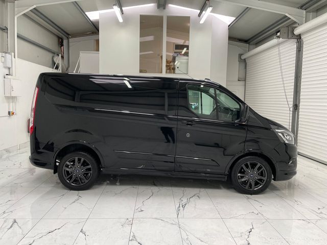 Image for 2022 Ford Transit Custom 