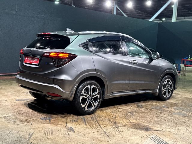 Image for 2020 Honda Vezel HYBRID 1.5L AUTOMATIC