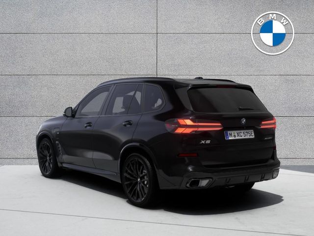 Image for 2026 BMW X5 xDrive50e M Sport Pro