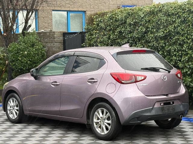 Image for 2016 Mazda Demio 1.3 SKYACTIV // 15" ALLOYS // HEATED SEATS // HEADS UP DISPLAY