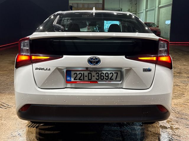 Image for 2022 Toyota Prius 1.8 HYBRID - AUTOMATIC - MULTI FUNCTION STEERING WHEEL - CRUISE CONTROL -