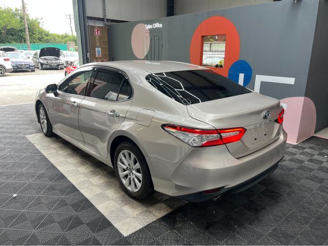 Image for 2018 Toyota Camry ONLY €19950! TOYOTA CAMRY 2.5 HYBRID / 89K KMS / AUTOMATIC / HEATED AND ELECTRIC SEATS / REVERSE CAMERA / CRUISE CONTROL & MORE