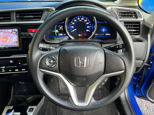 Image for 2016 Honda Fit F-PACKAGE 1.5 HYBRID // 14" ALLOYS // REVERSE CAMERA // DIGITAL CLIMATE CONTROL
