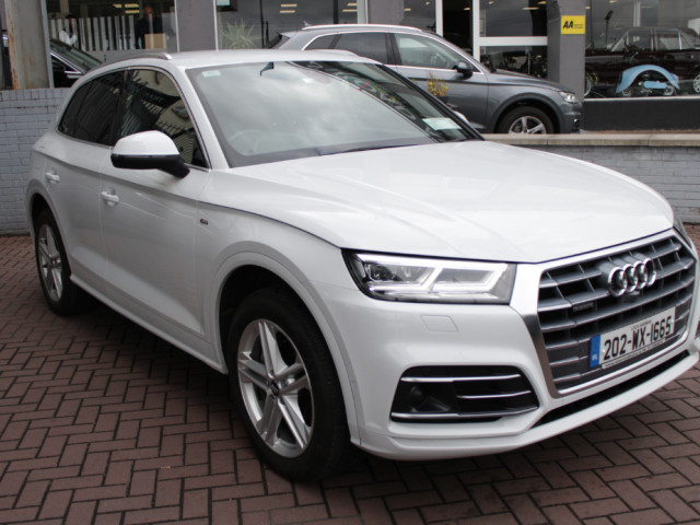 Image for 2020 Audi Q5 2.0 40TDI S-LINE QUATTRO SE 5DR SUV // WITH ONLY 49, 000 KM'S // BUY WITH CONFIDENCE AA AND SIMI APPROVED DEALER 2026 // FINANCE ARRANGED // ALL TRADE INS WELCOME //