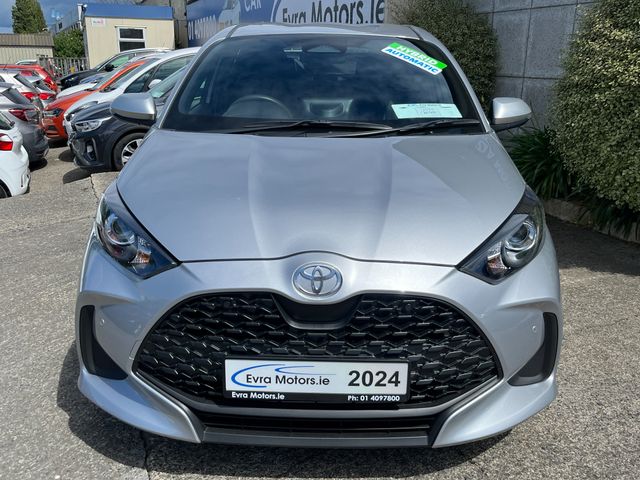 Image for 2024 Toyota Yaris X HYBRID AUTOMATIC 1.5 PETROL //VERY LOW MILES//AS NEW//REVERSE CAMERA//ADAPTIVE CRUISE CONTROL// 