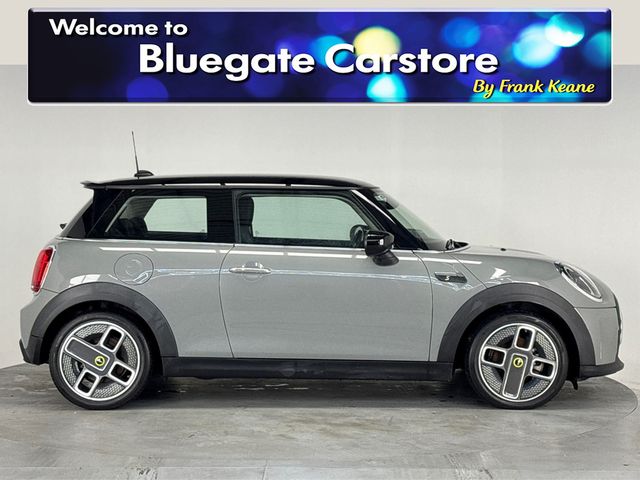 Image for 2022 Mini Cooper EL10 2DR COOPER SE**DIGITAL DASH**MULTIFUNCTIONAL STEERING WHEEL**TOUCH SCREEN MEDIA DISPLAY**BLUETOOTH**DUAL CLIMATE CONTROL**BLACK CLOTH INTERIOR**KEYLESS START**NAVIGATION**17"ALLOYS**