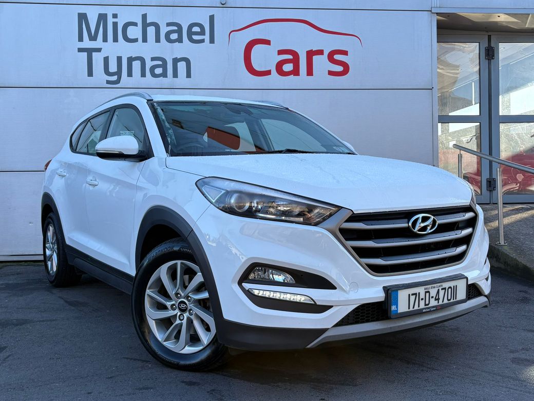 Image for 2017 Hyundai Tucson 2.0 Diesel SE Nav 6 Speed Manual (136bhp) 17" Alloys + Air Con + Parking Sensors + Bluetooth - First Registered in May 2017 - Trade in Price €14, 999
