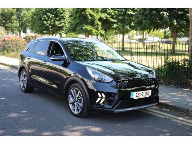 Image for 2022 Kia Niro 3 Self Charging Hybrid - Full Leather, Birds Eye Park, Heated everything!