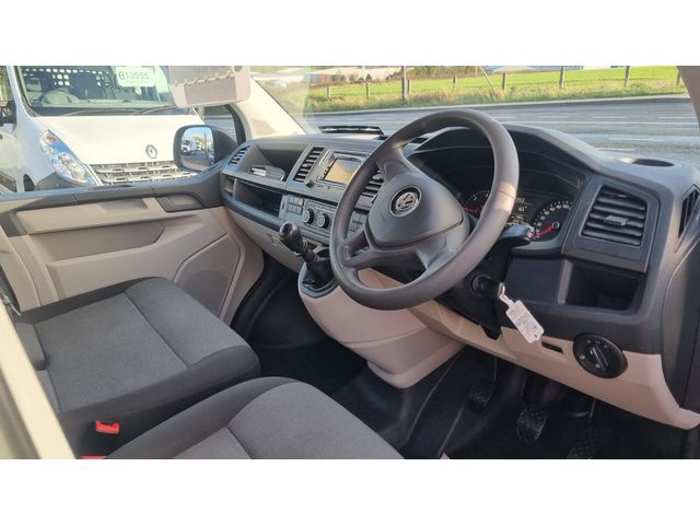 Image for 2020 Volkswagen Transporter 