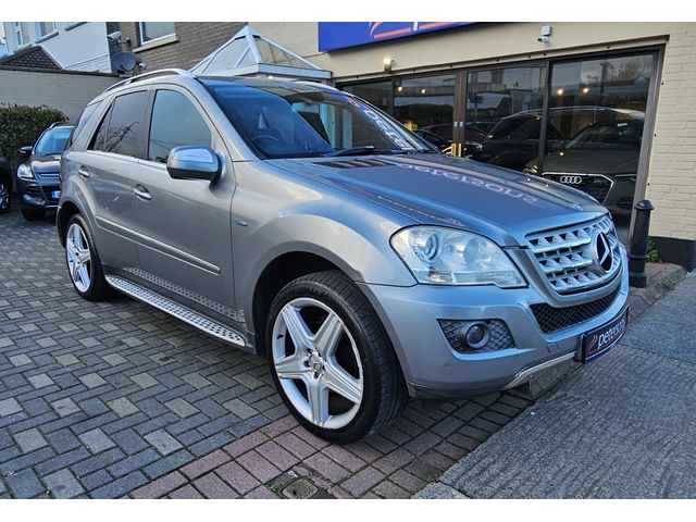 Image for 2010 Mercedes-Benz ML Class ML300 CDI BLUE EFFICIENCY SPORT 5DR AUTOMATIC