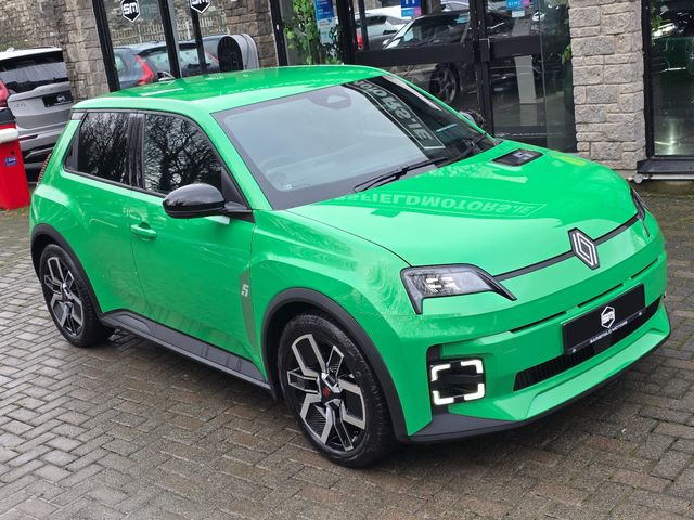 Image for 2025 Renault 5 TECHNO E-TECH 110 KW 52KWH. HUGE SPEC. FINANCE ARRANGED. SIMI. AA APPROVED.