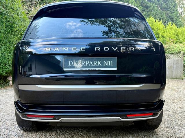Image for 2025 Land Rover Range Rover HSE P460 