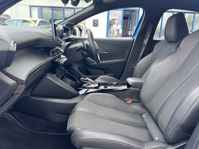 Image for 2021 Peugeot 208 2021 PEUGEOT 208 1.2 PETROL GT LINE AUTO