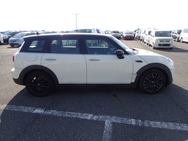 Image for 2019 Mini Clubman 2.0D CLUBMAN BLACK SERIES 2.0 DIESEL AUTOMATIC // PRIVACY PACK // APPLE CARPLAY // CRUISE AND LIMIT // REVERSING CAMERA W/ PARK ASSIST // STUNNING EXAMPLE // AA APPROVED DEALER 2026